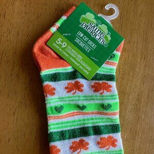 St. Patrick's low cut socks Size 5-9